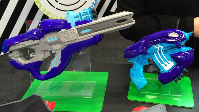 BOOMCo Halo 5 Carbine and Plasma Pistol